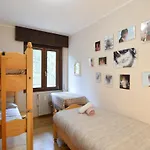 דירה 2 Bedroom Awesome In *